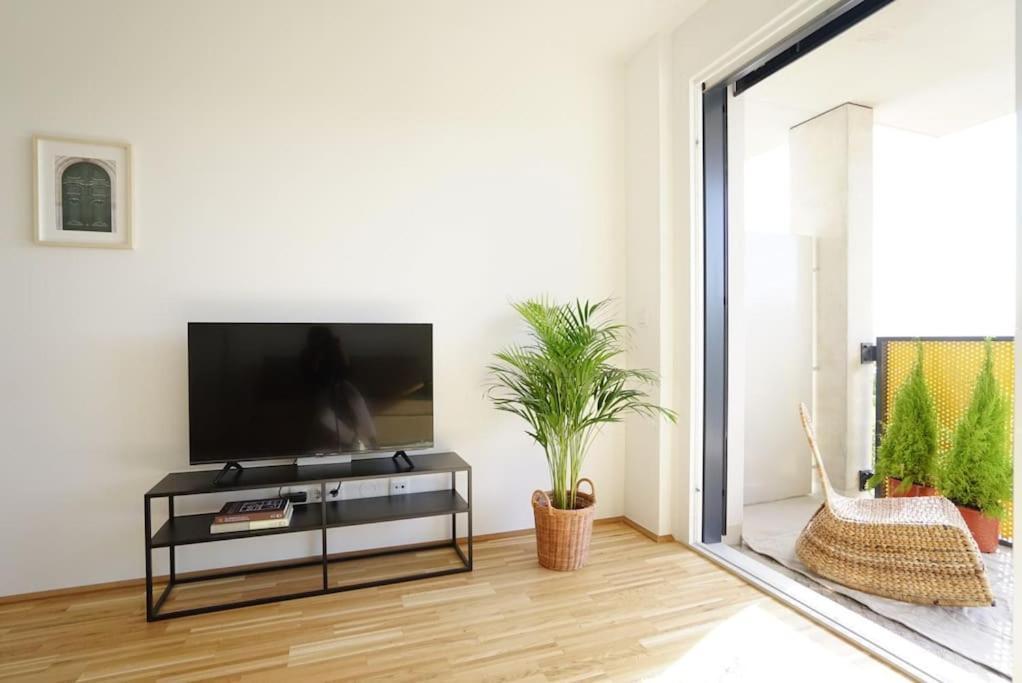 Fine Studio With Terrace - 15 Min To Center Vienna Exterior photo